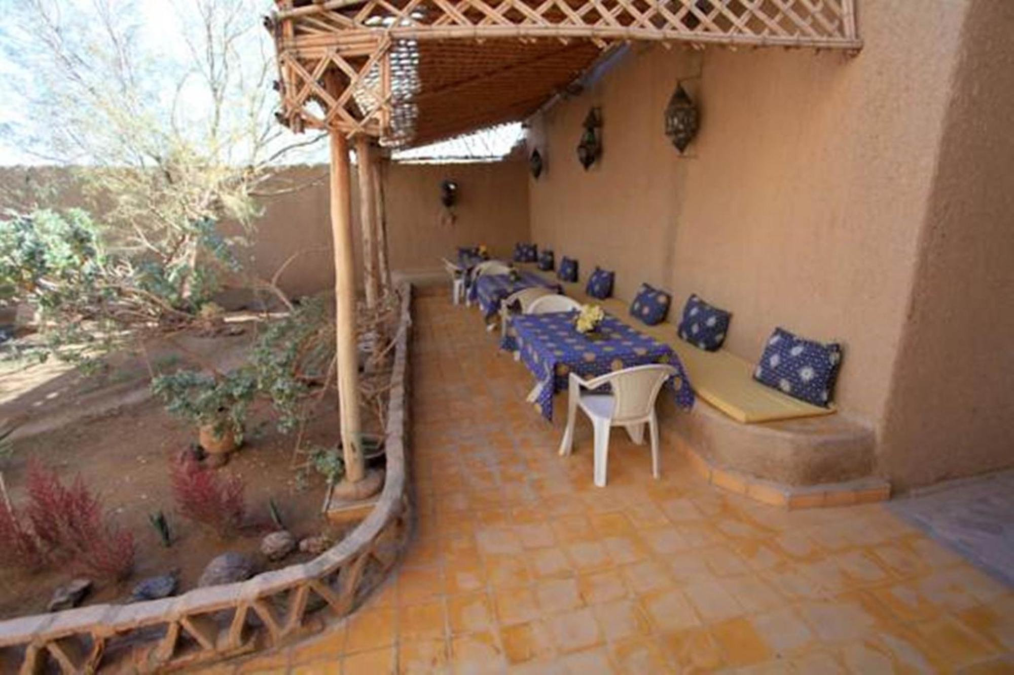 Auberge Chez Julia Мерзуга Экстерьер фото