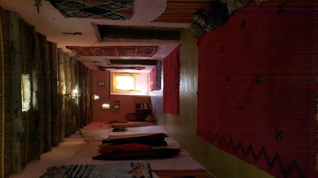 Auberge Chez Julia Мерзуга Экстерьер фото