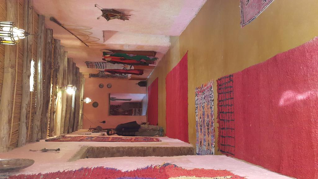 Auberge Chez Julia Мерзуга Экстерьер фото