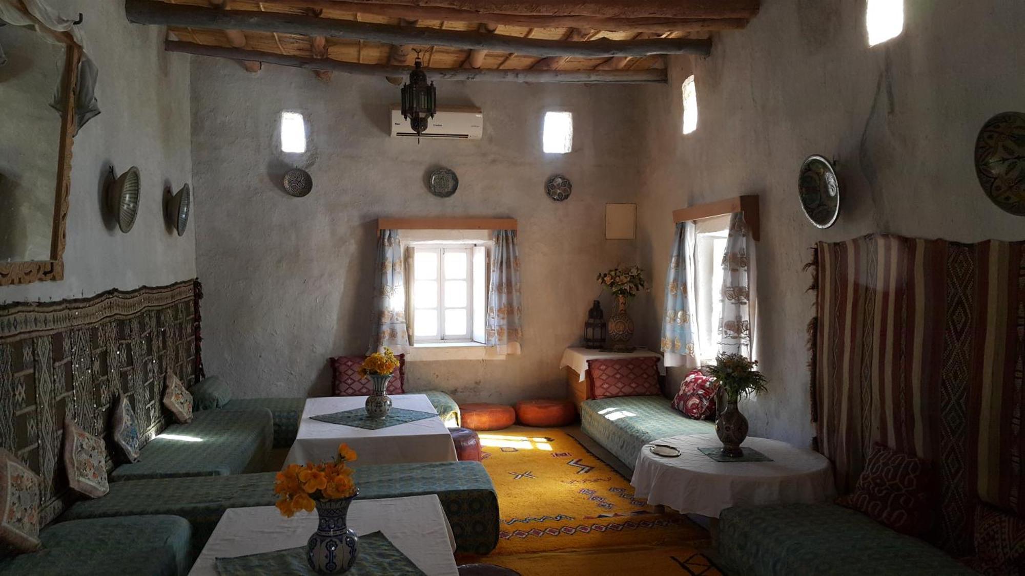 Auberge Chez Julia Мерзуга Экстерьер фото