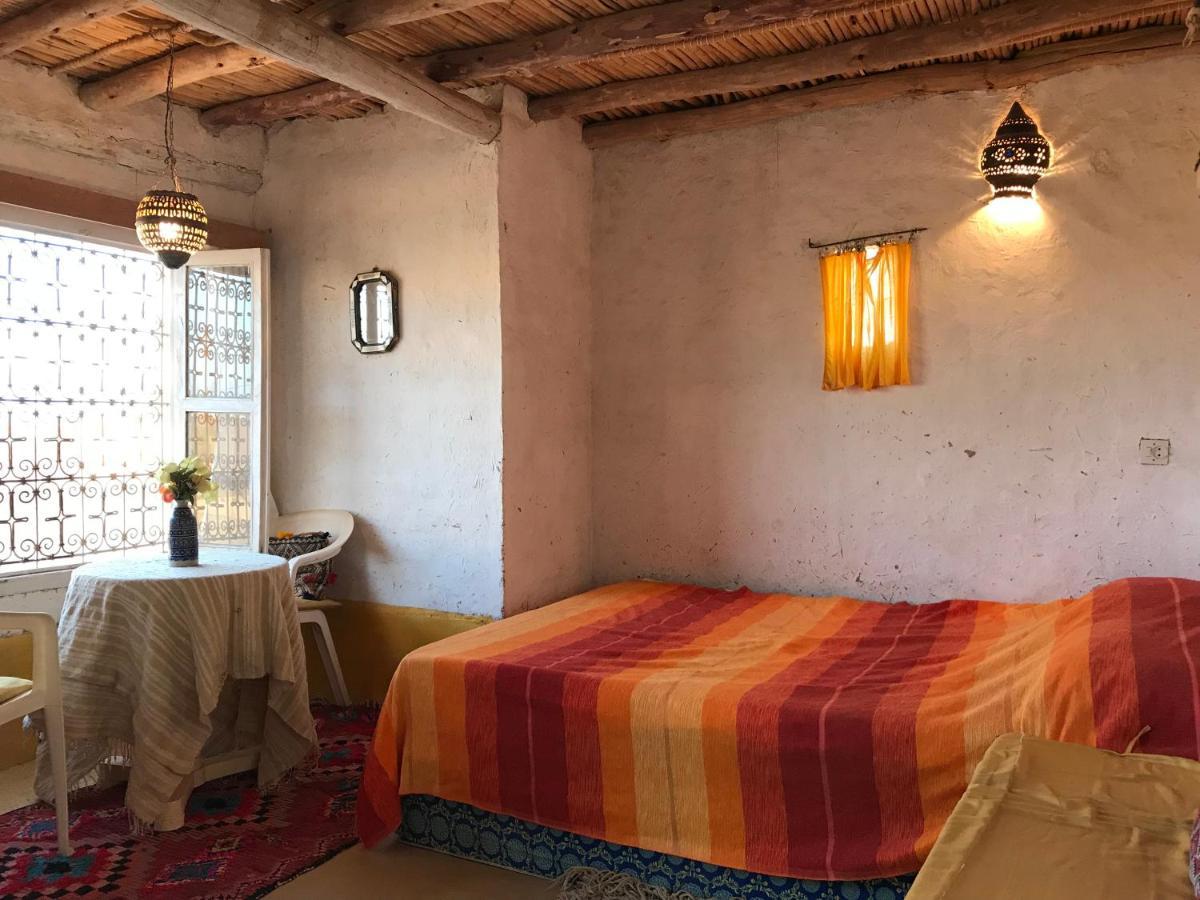 Auberge Chez Julia Мерзуга Экстерьер фото